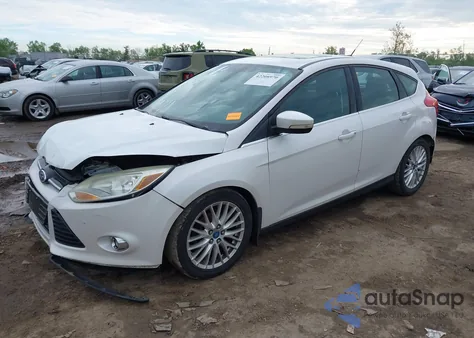 2012 Ford Focus Sel z USA, uszkodzony, nr VIN 1FAHP3M27CL255331